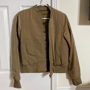 LULULEMON reversible bomber in olive green